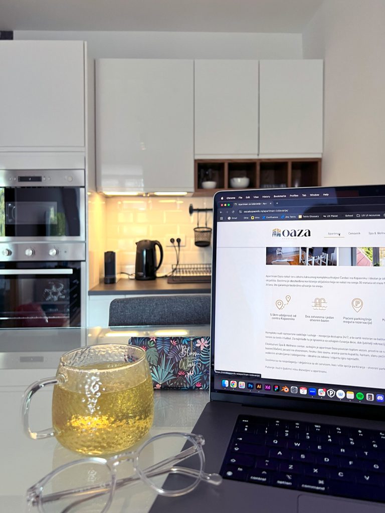 Trpezarija sa kuhinjom